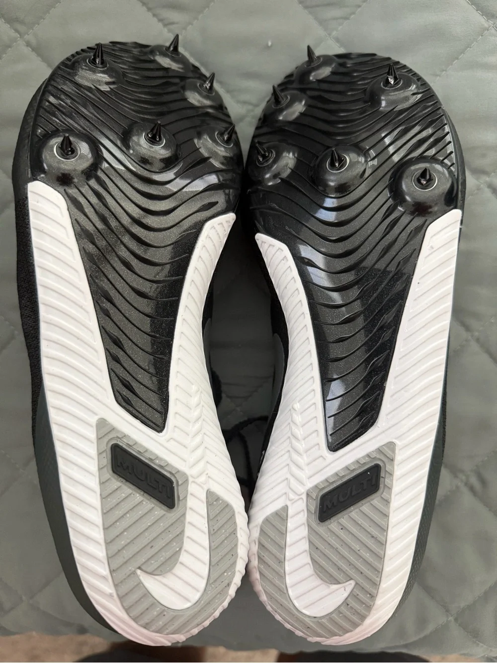 Men’s Grey Athletic track Running Shoes/ zoom rival multi